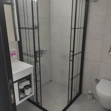 Tas Hotel 2*